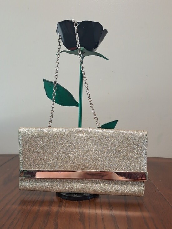 Aldo Handbags - Aldo Champagne Gold Glitter Chain Clutch